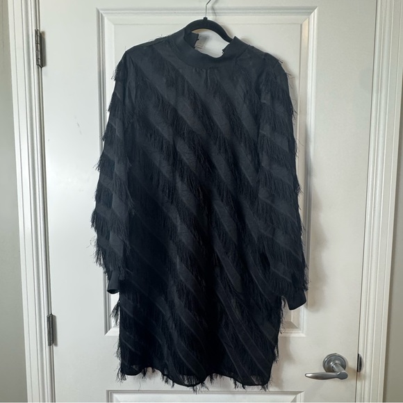 Elegant NWT Black Fringe Long Sleeve Midi Dress - Picture 3 of 8